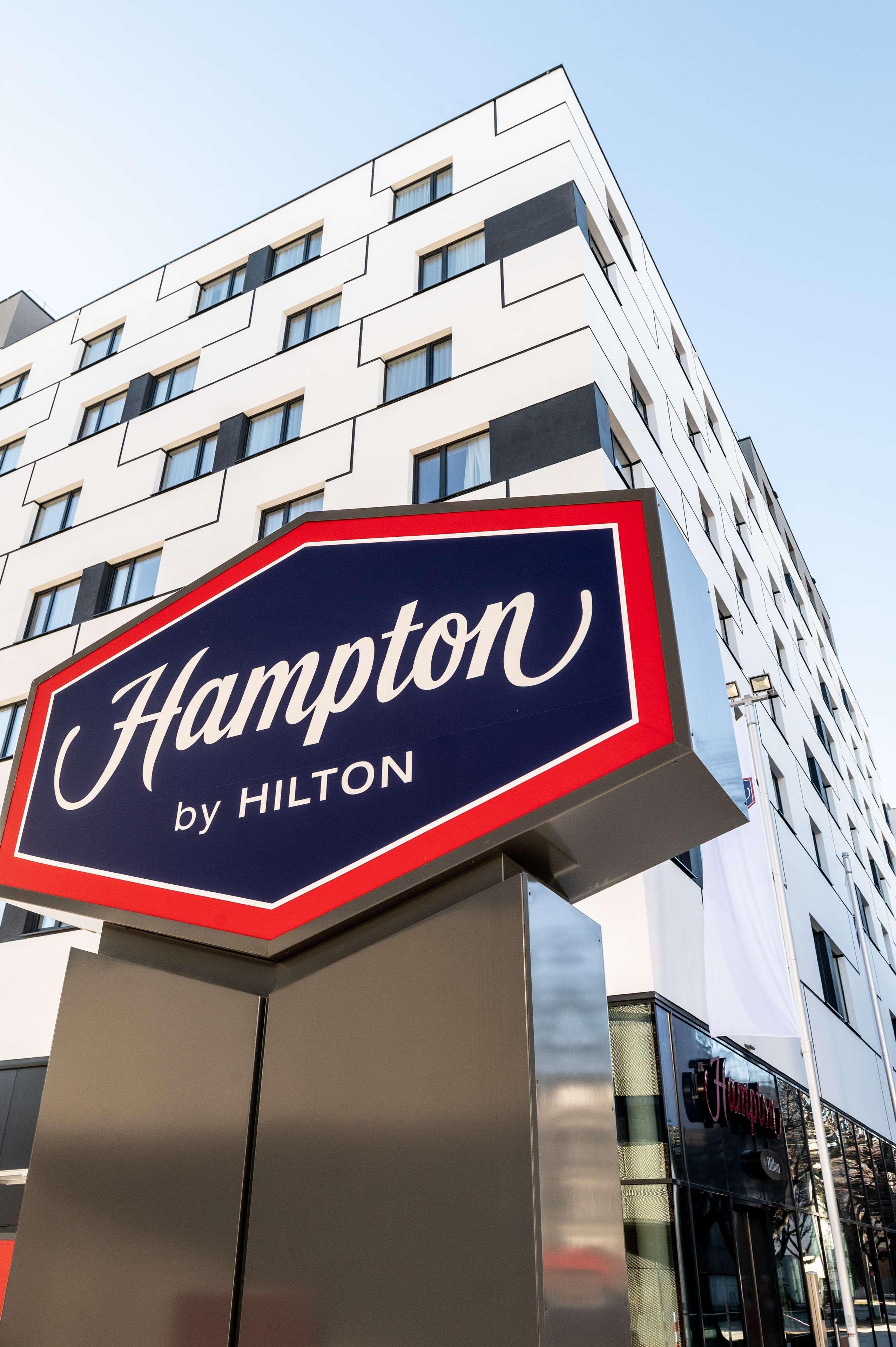 ホテル Hampton By Hilton Vienna Messe エクステリア 写真