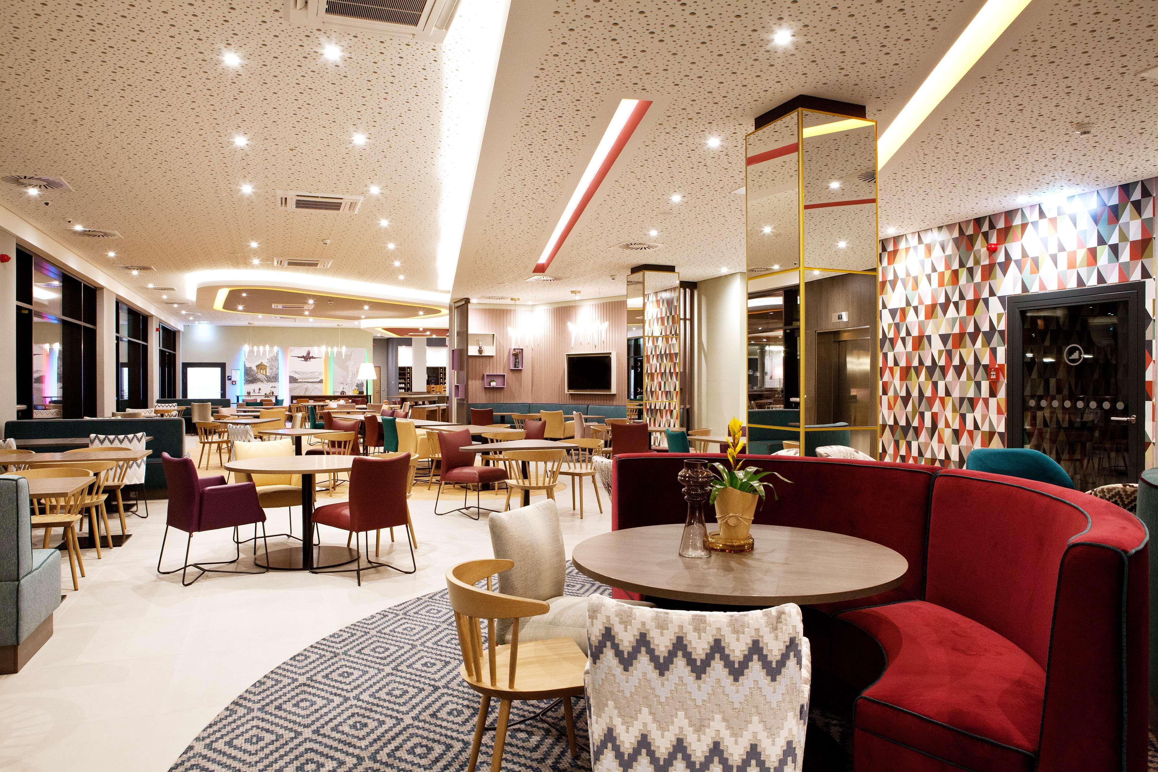 ホテル Hampton By Hilton Vienna Messe エクステリア 写真
