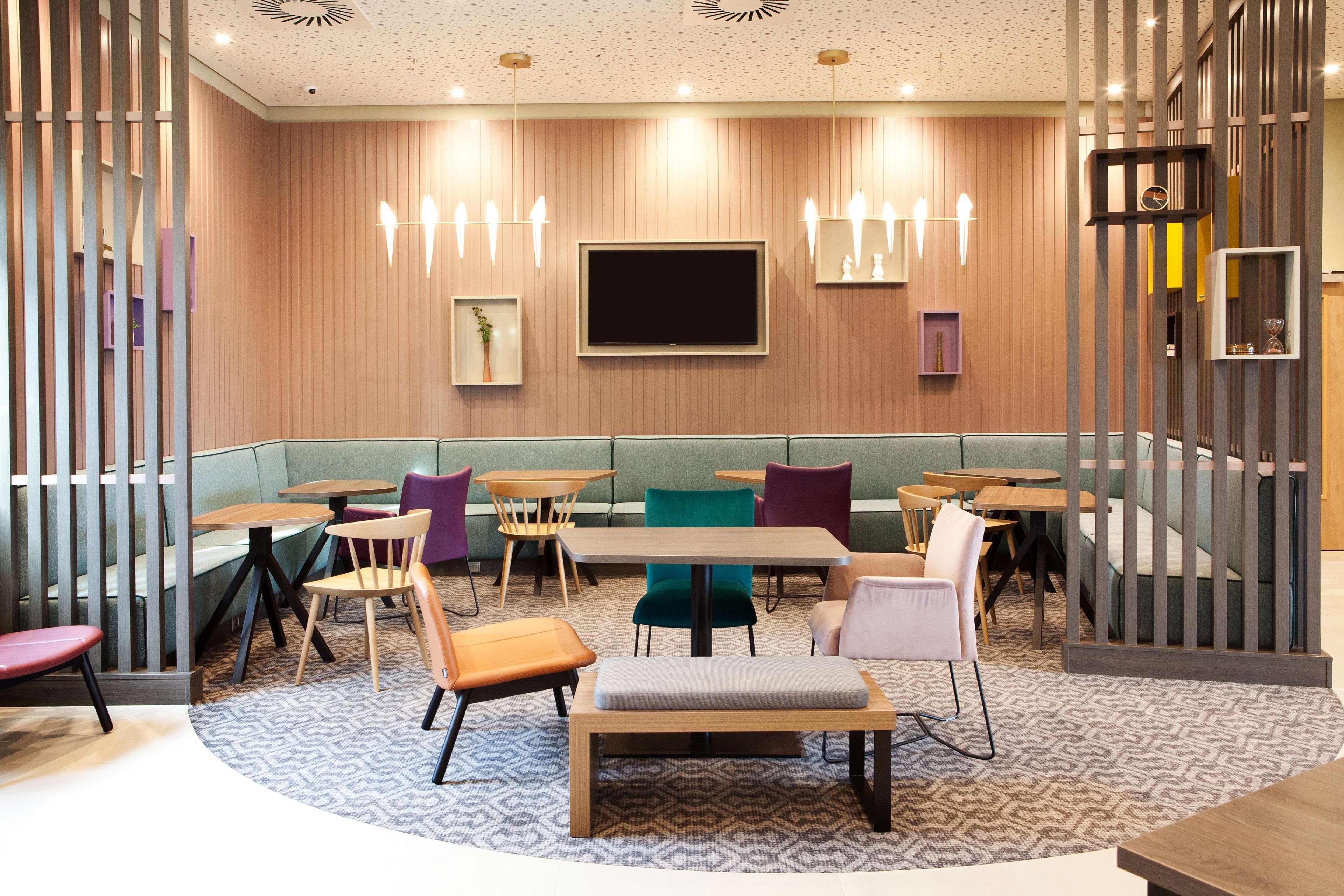 ホテル Hampton By Hilton Vienna Messe エクステリア 写真