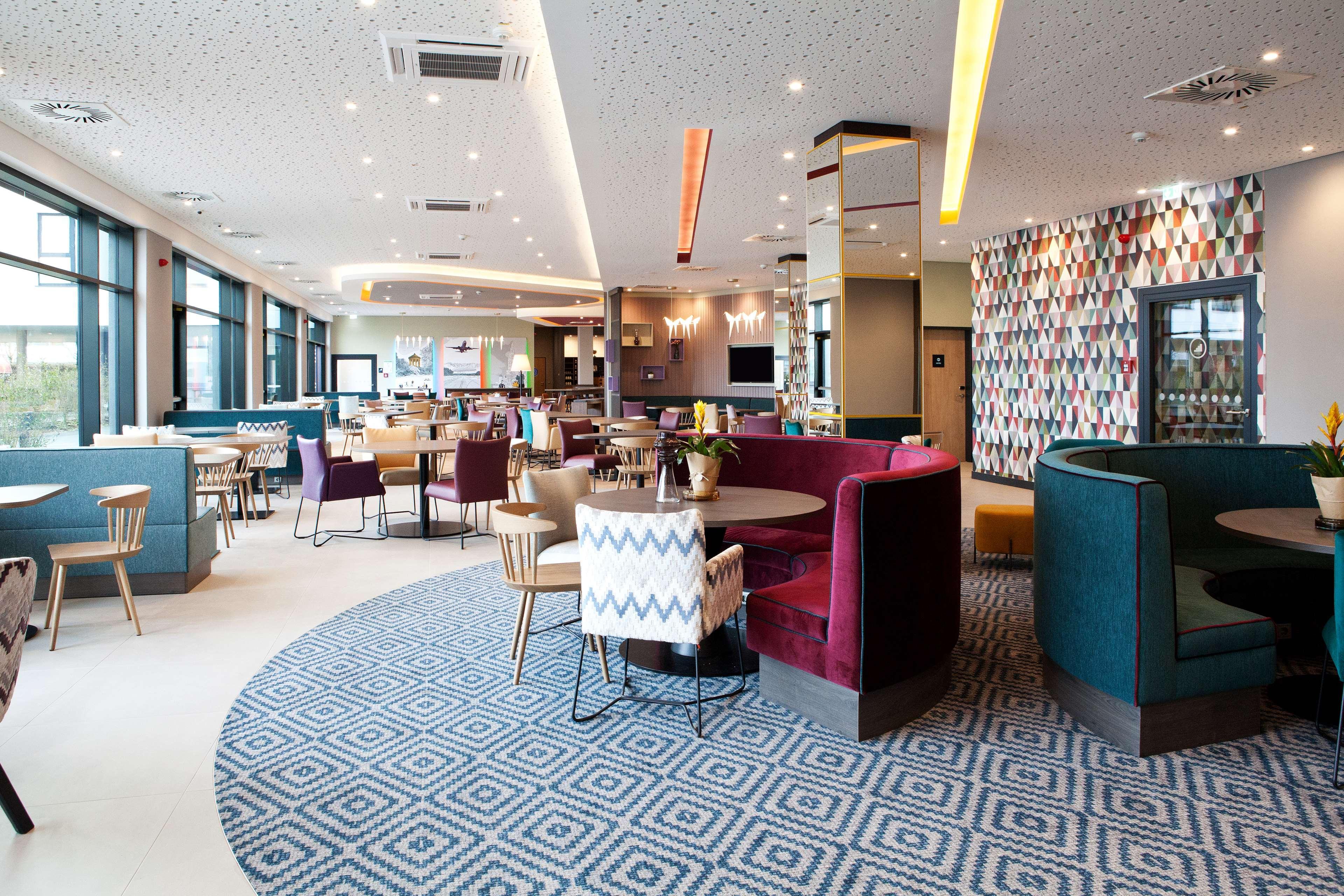 ホテル Hampton By Hilton Vienna Messe エクステリア 写真