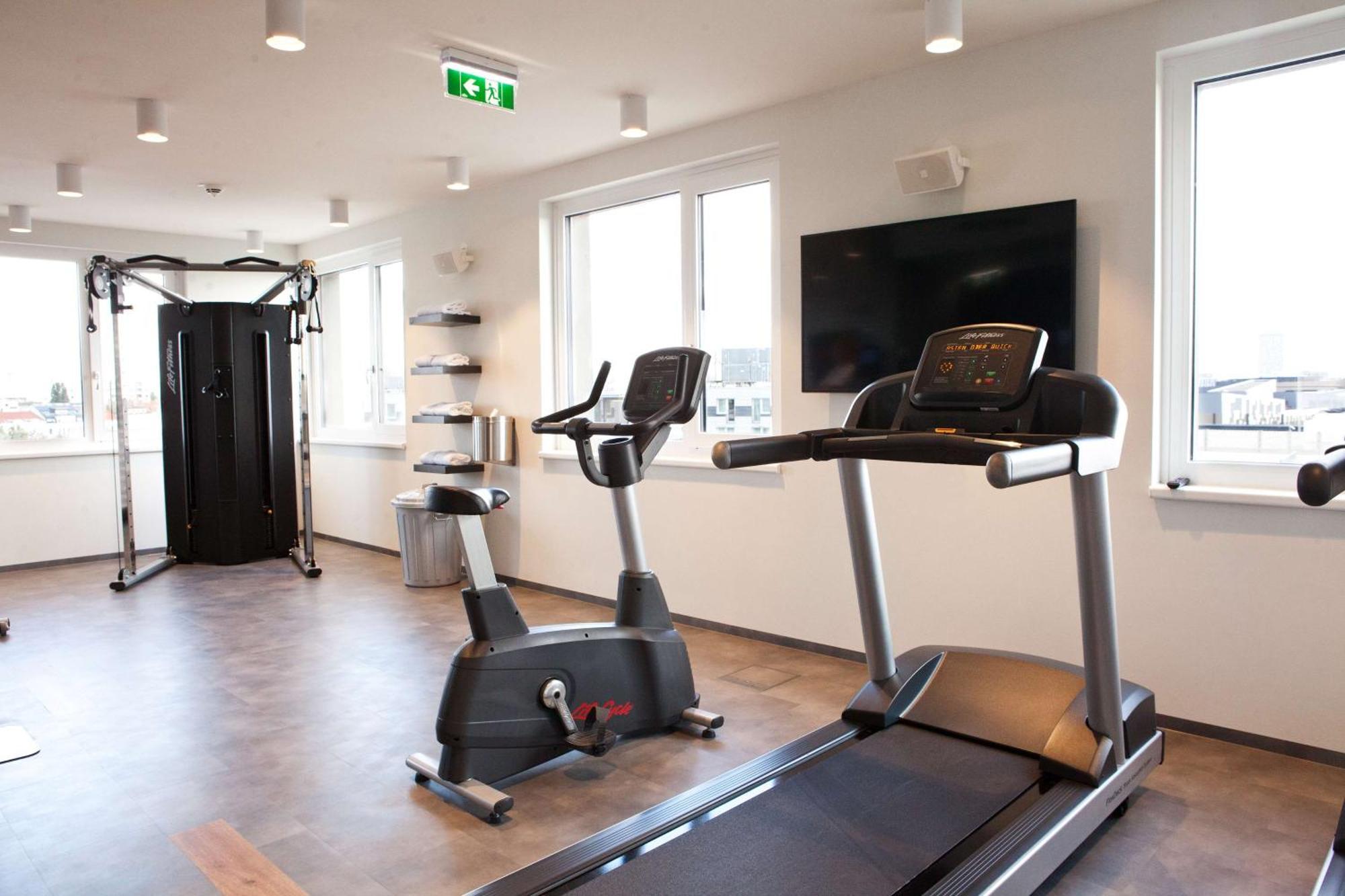 ホテル Hampton By Hilton Vienna Messe エクステリア 写真