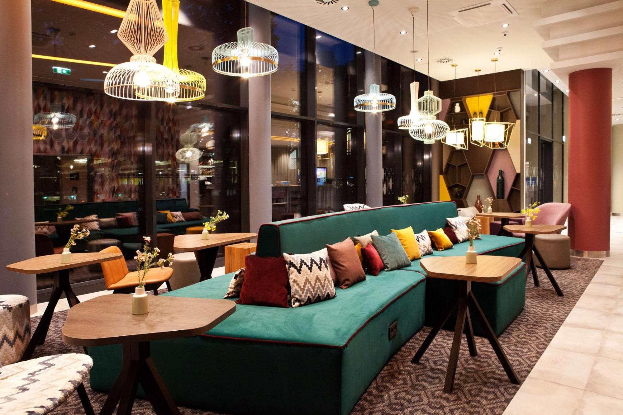 ホテル Hampton By Hilton Vienna Messe エクステリア 写真
